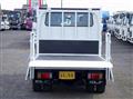 2017 Isuzu Elf Truck