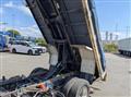 2020 Isuzu Elf Truck