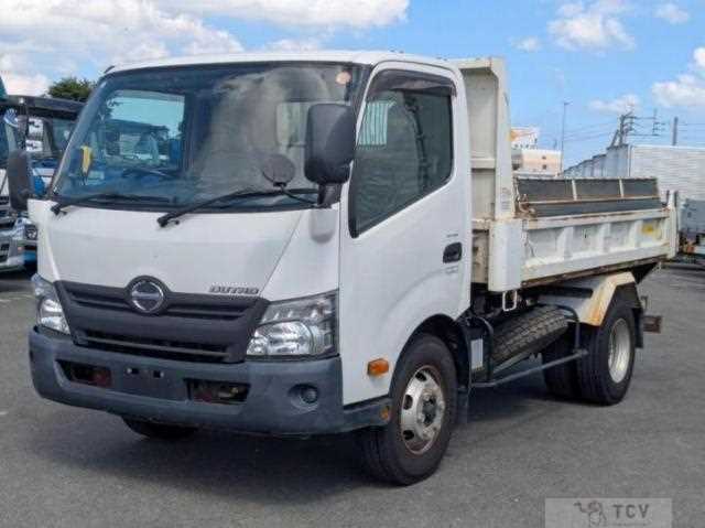 2017 Hino Dutro