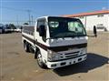 2016 Isuzu Elf Truck
