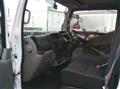 2018 Mitsubishi Fuso Canter Guts