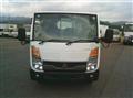 2018 Mitsubishi Fuso Canter Guts