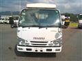 2016 Isuzu Elf Truck