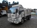 2009 Isuzu Elf Truck