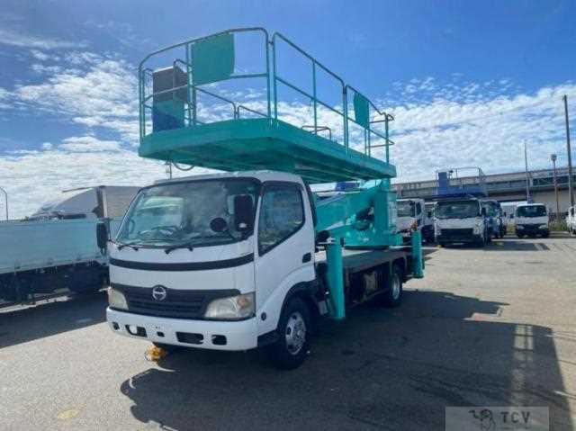 2008 Hino Dutro