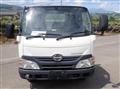 2013 Hino Dutro