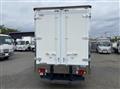 2021 Isuzu Elf Truck