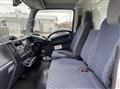 2021 Isuzu Elf Truck