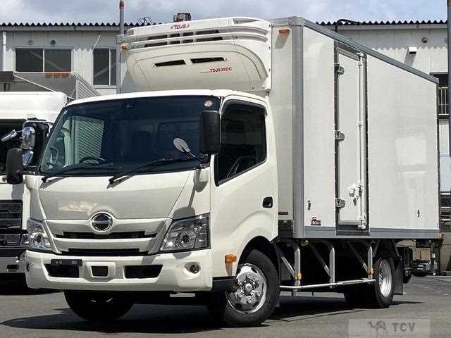 2024 Hino Dutro