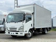 2020 Isuzu Elf Truck