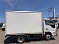 2014 Isuzu Elf Truck