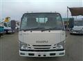 2020 Isuzu Elf Truck
