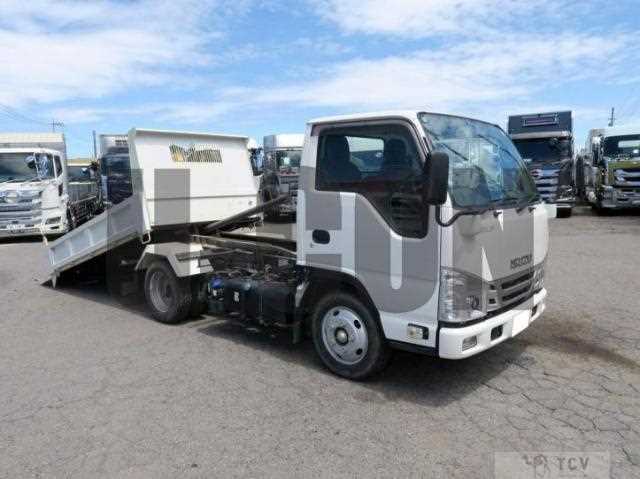 2023 Isuzu Elf Truck