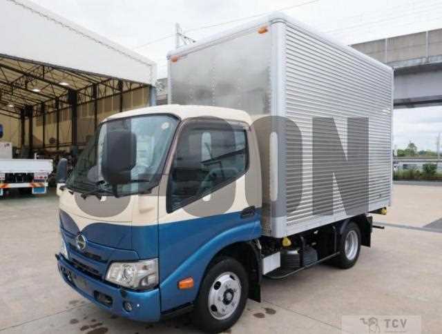 2021 Hino Dutro