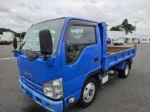 2014 Isuzu Elf Truck
