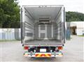 2018 Isuzu Elf Truck