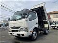 2011 Hino Dutro