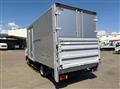 2016 Isuzu Elf Truck