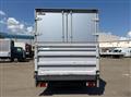 2016 Isuzu Elf Truck