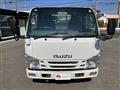 2019 Isuzu Elf Truck