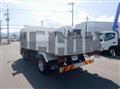 2020 Isuzu Elf Truck