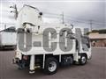 2020 Isuzu Elf Truck