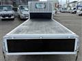 2006 Isuzu Elf Truck