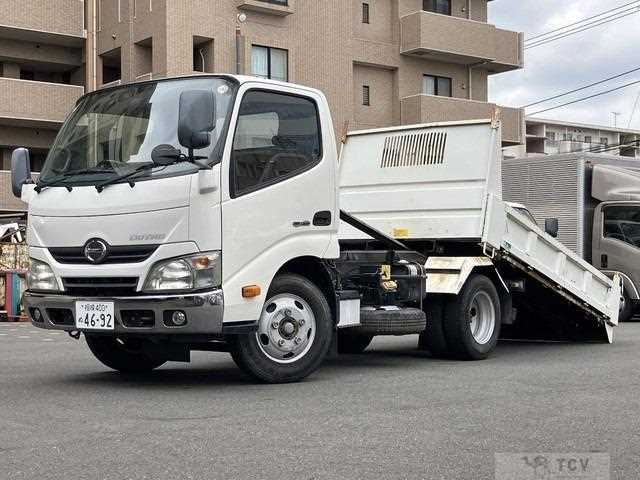 2015 Hino Dutro