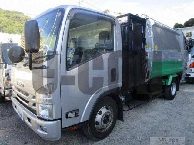 2016 Isuzu Elf Truck