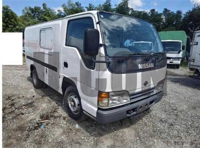 2001 Nissan Atlas