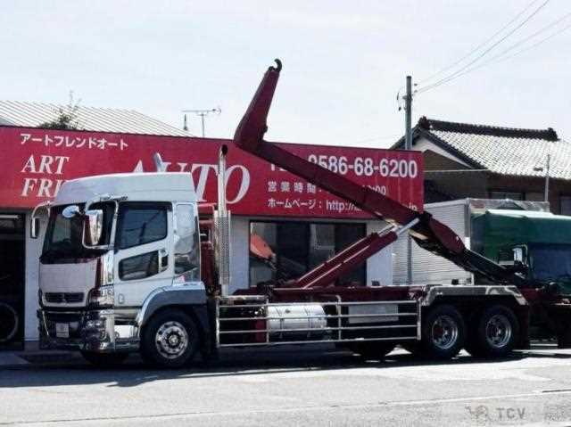 2013 Mitsubishi Fuso Super Great
