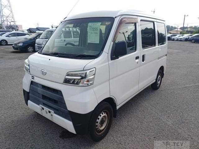 2020 Daihatsu Hijet Cargo
