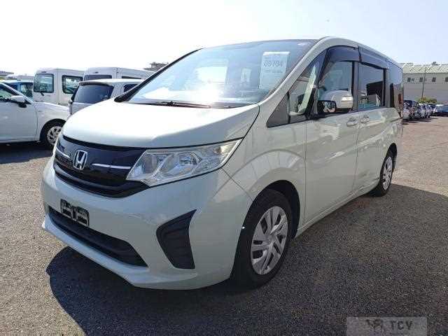 2015 Honda Step WGN