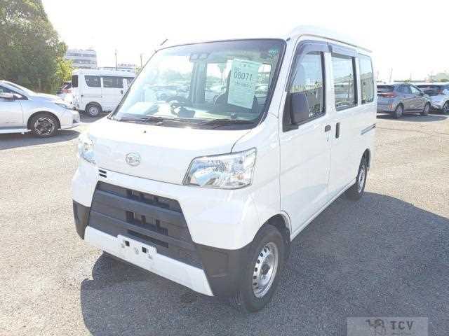 2018 Daihatsu Hijet Cargo