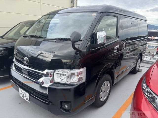 2025 Toyota Hiace Wagon