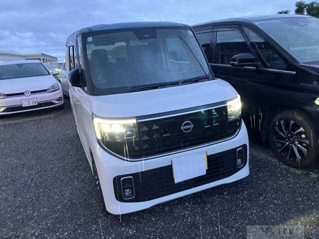 2025 Nissan ROOX