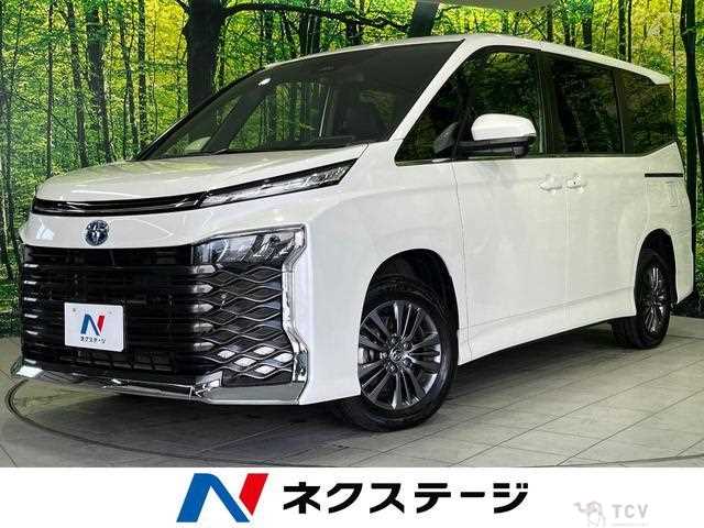 2025 Toyota Voxy