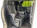 2022 Toyota Alphard Hybrid