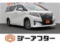 2015 Toyota Alphard Hybrid