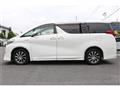 2015 Toyota Alphard Hybrid