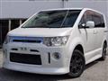 2007 Mitsubishi Delica D5