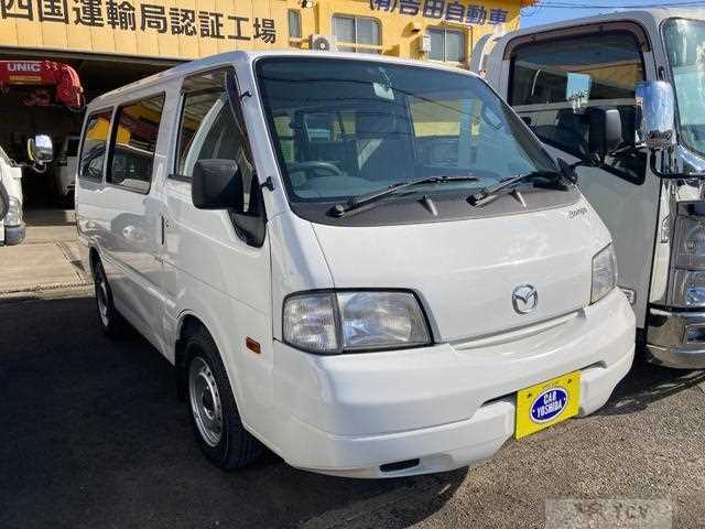 2015 Mazda Bongo Van