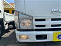 2010 Isuzu Elf Truck