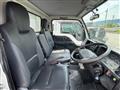 2013 Isuzu Elf Truck
