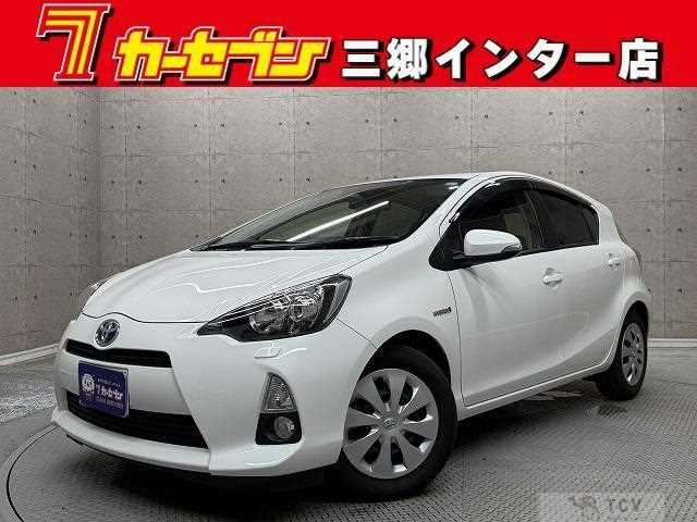 2014 Toyota AQUA