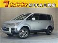 2016 Mitsubishi Delica D5