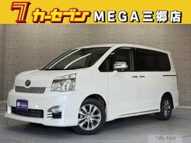 2013 Toyota Voxy