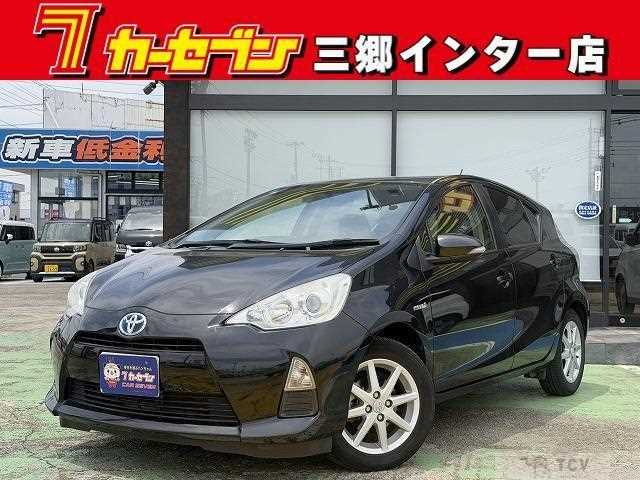 2013 Toyota AQUA