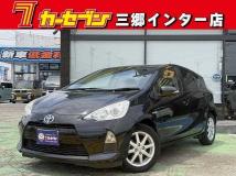 2013 Toyota AQUA