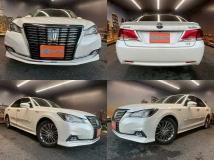 2016 Toyota Crown Hybrid